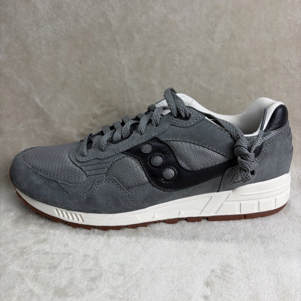 Saucony Shadow 5000 Gray Black Size 11 Sneakers S70665-71 Retro-Style Walking